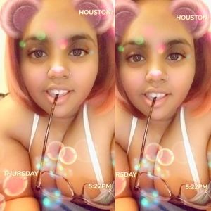 Meet your Posher, Savanna